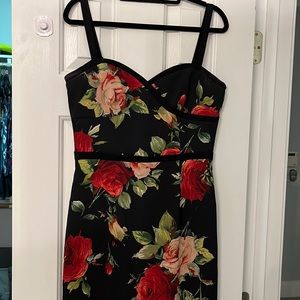 Black Halo roses dress size 6
